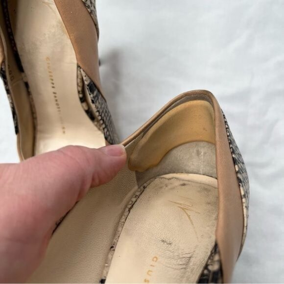 Giuseppe Zanotti Design Peep Toe High Heel Pumps Size 37 Snake Print leather - Picture 7 of 15